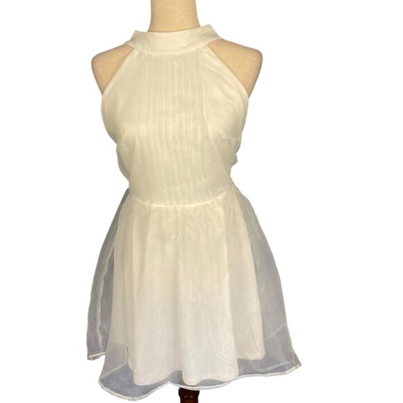 Lulu's Flirtatious Aesthetic White Organza Backless Halter Mini Dress Medium NWT - Picture 3 of 13